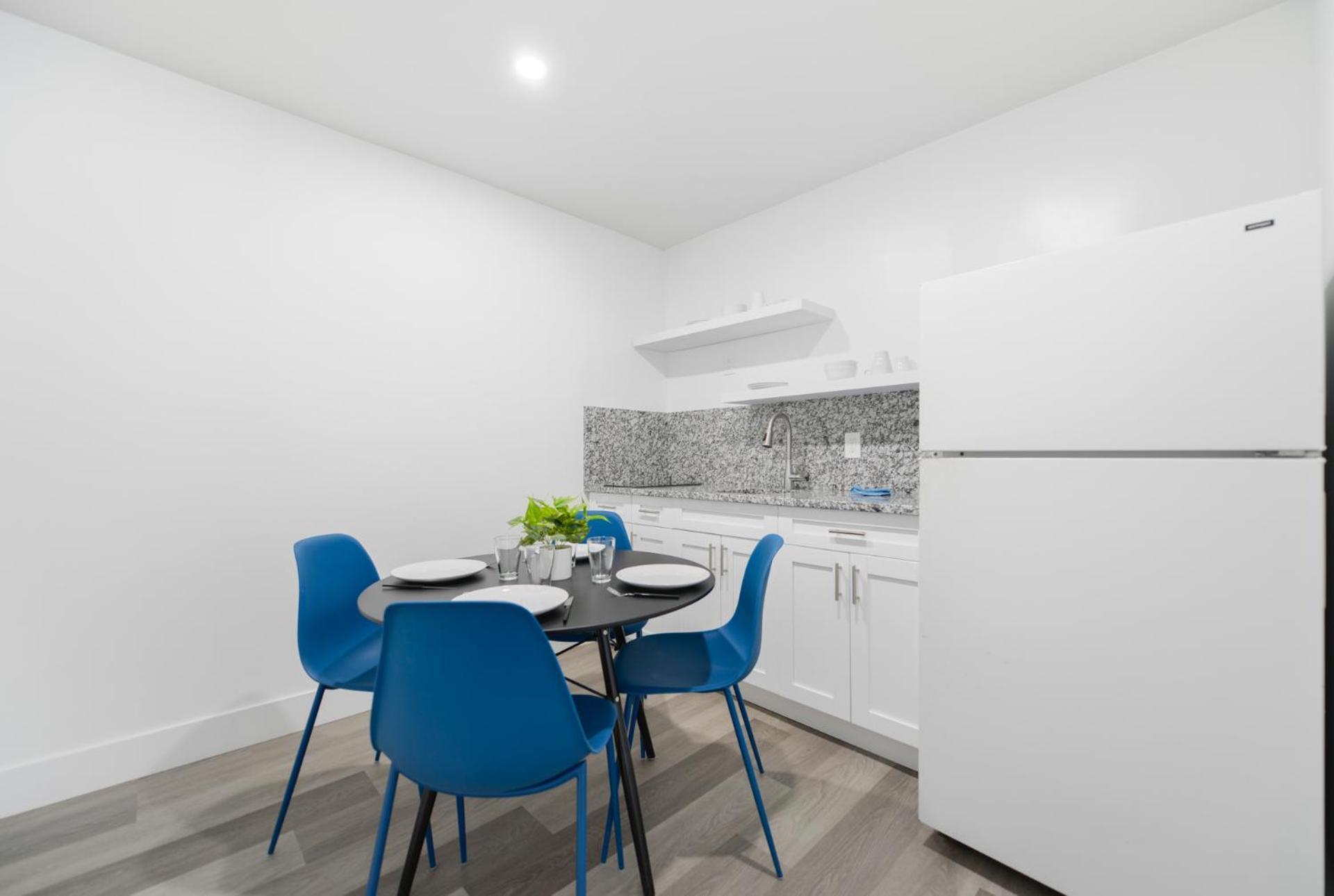 Radiant Unit With Parking And Pool - M26 Apartman Hollywood Kültér fotó