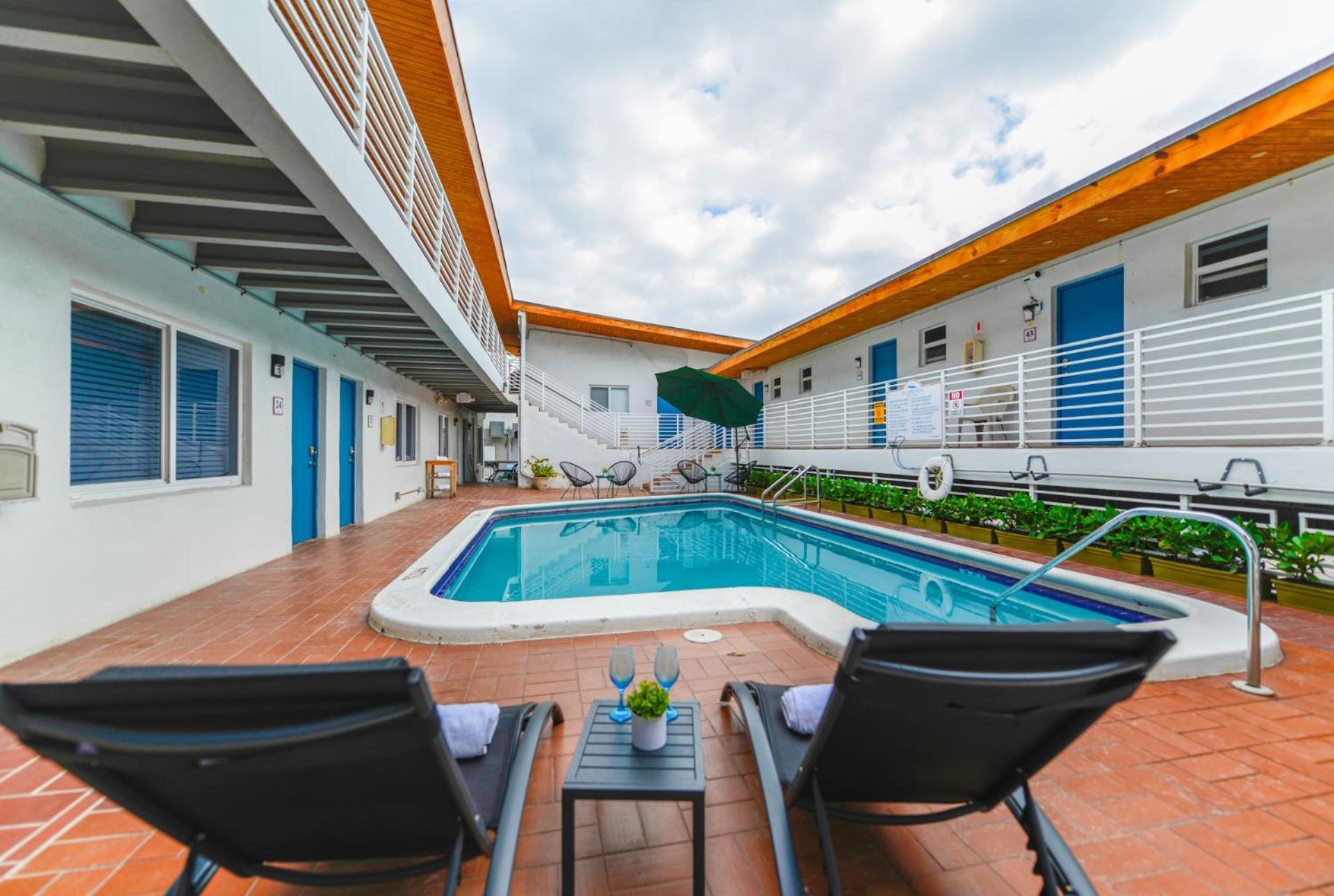Radiant Unit With Parking And Pool - M26 Apartman Hollywood Kültér fotó